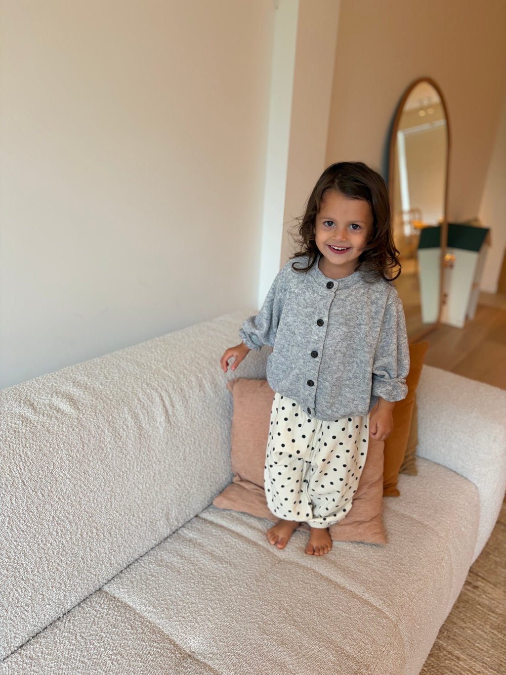 broek met bolletjes