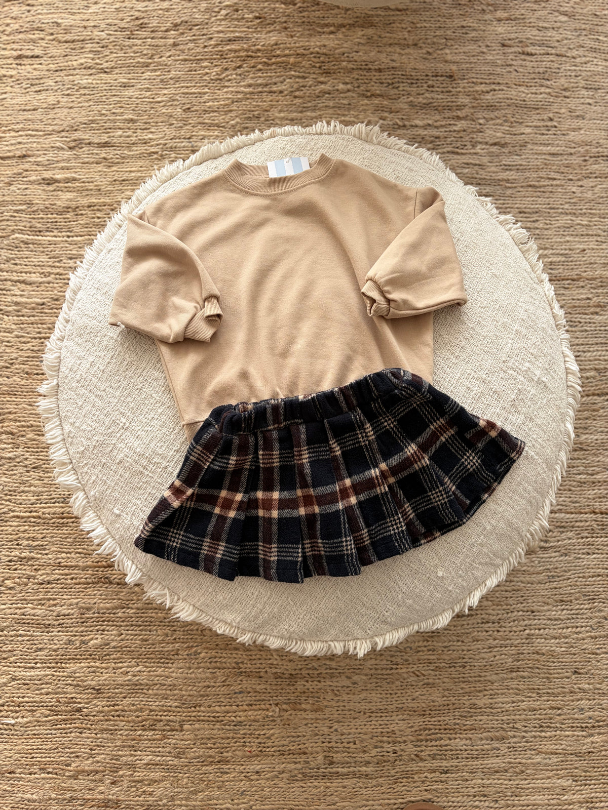 Check skirt