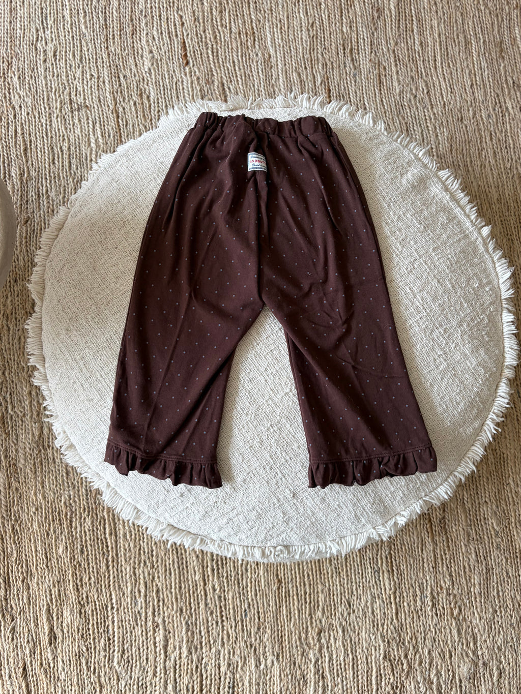 Bruine ruche broek met bolletjes