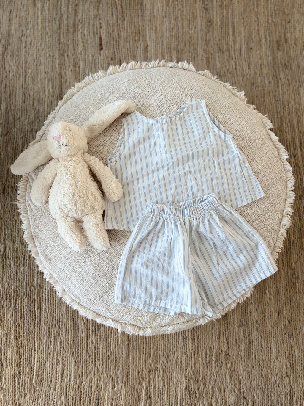 Louise split top - baby blue of ivory 