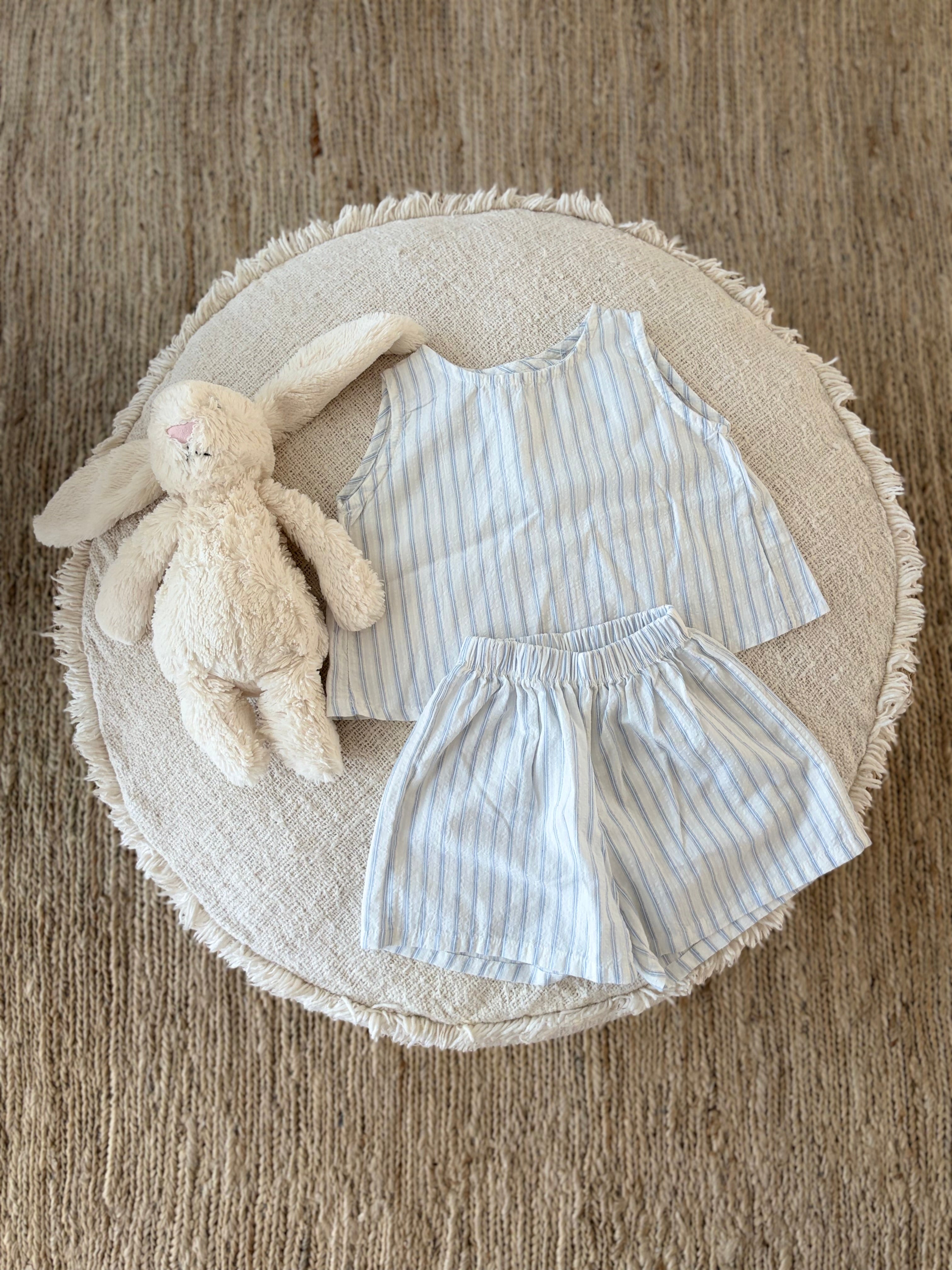 Louise split top - baby blue of ivory 