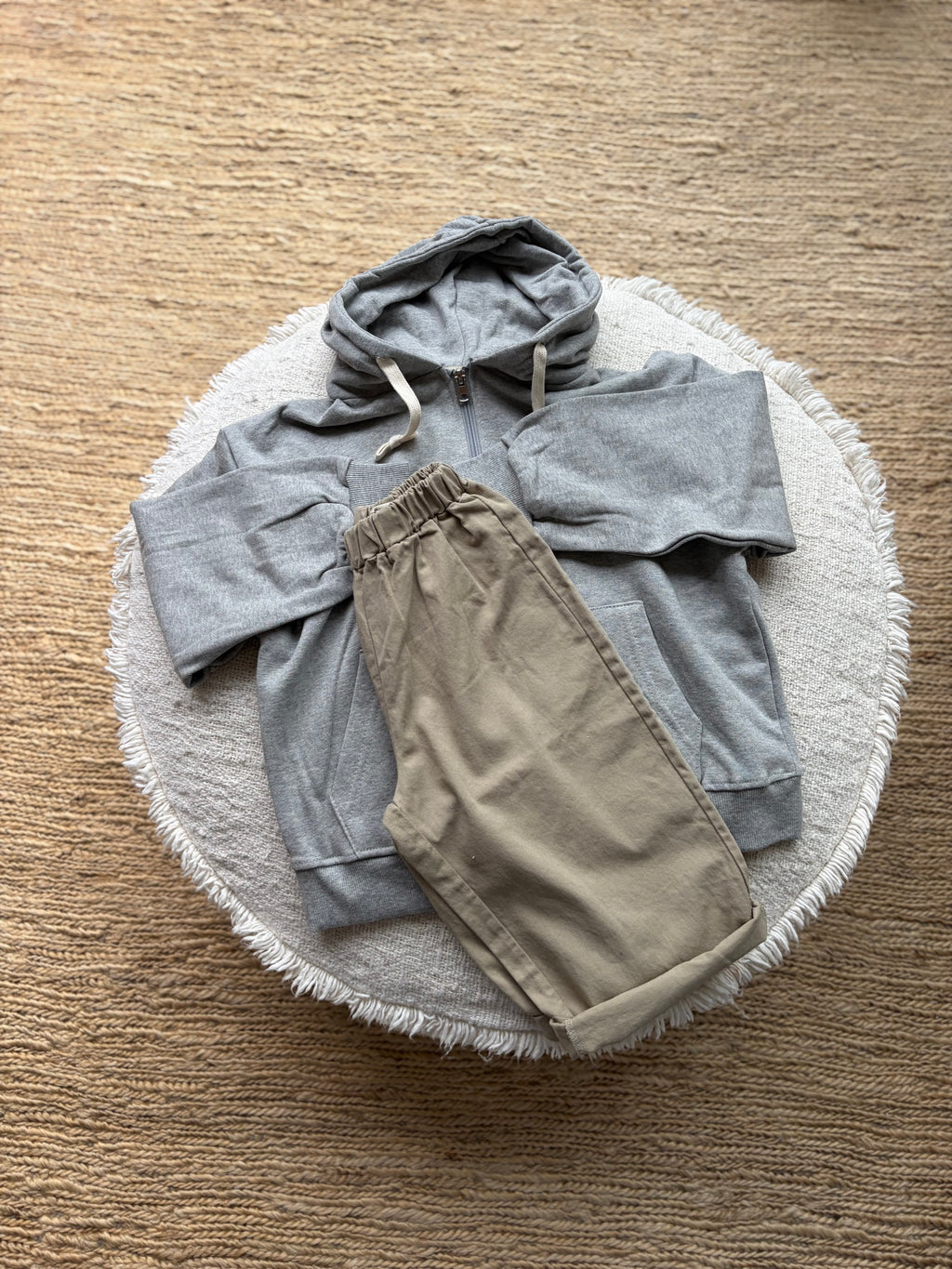 Khaki pants