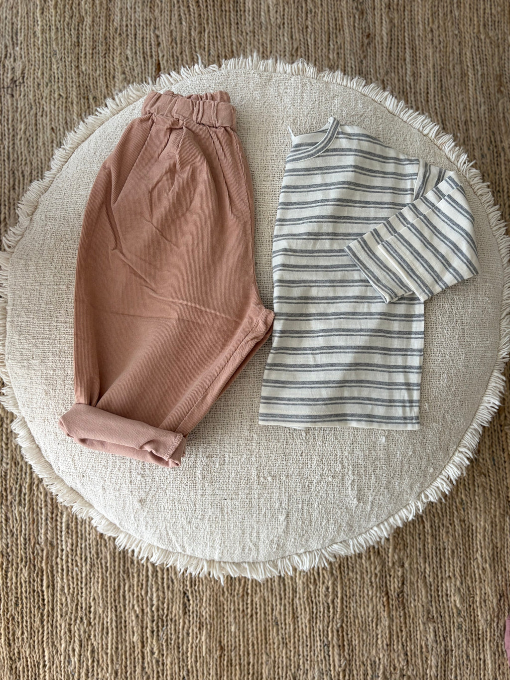 roze corduroy broek