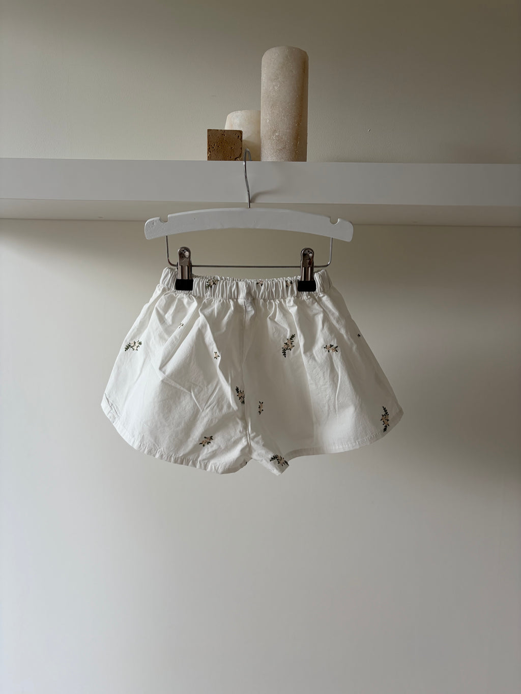 Colette flowy short