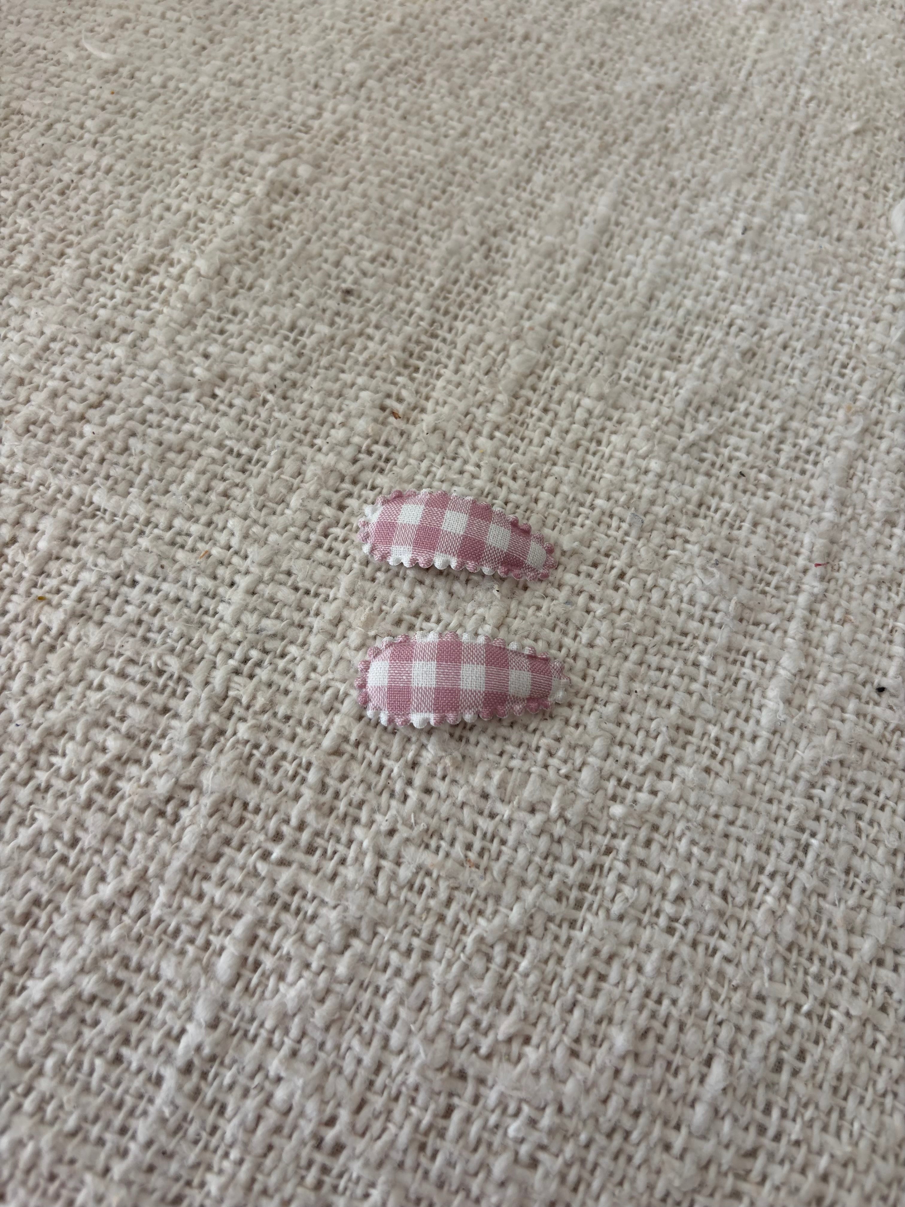 2 baby haarclipjes oudroze