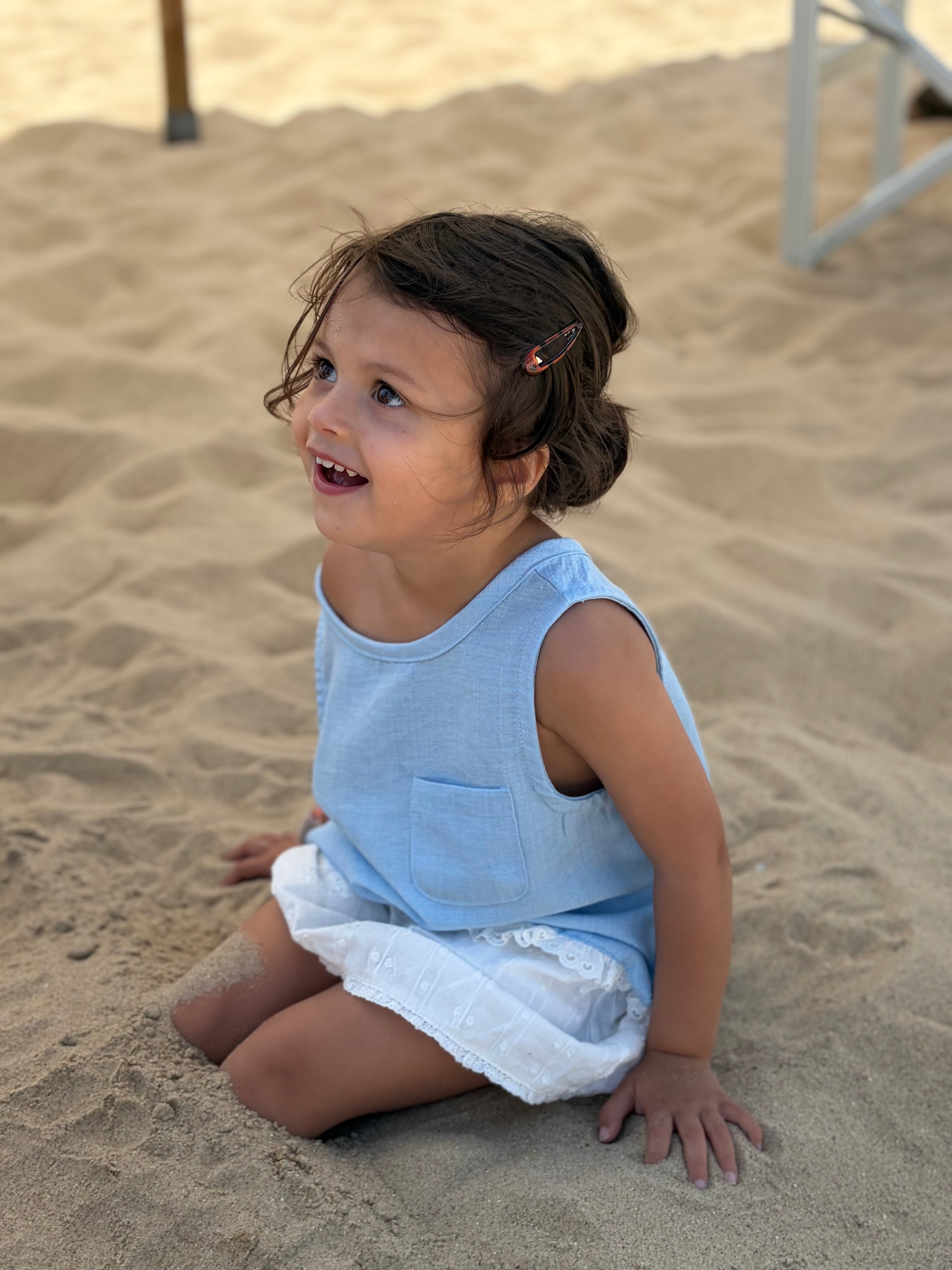 Louise split top - baby blue of ivory 