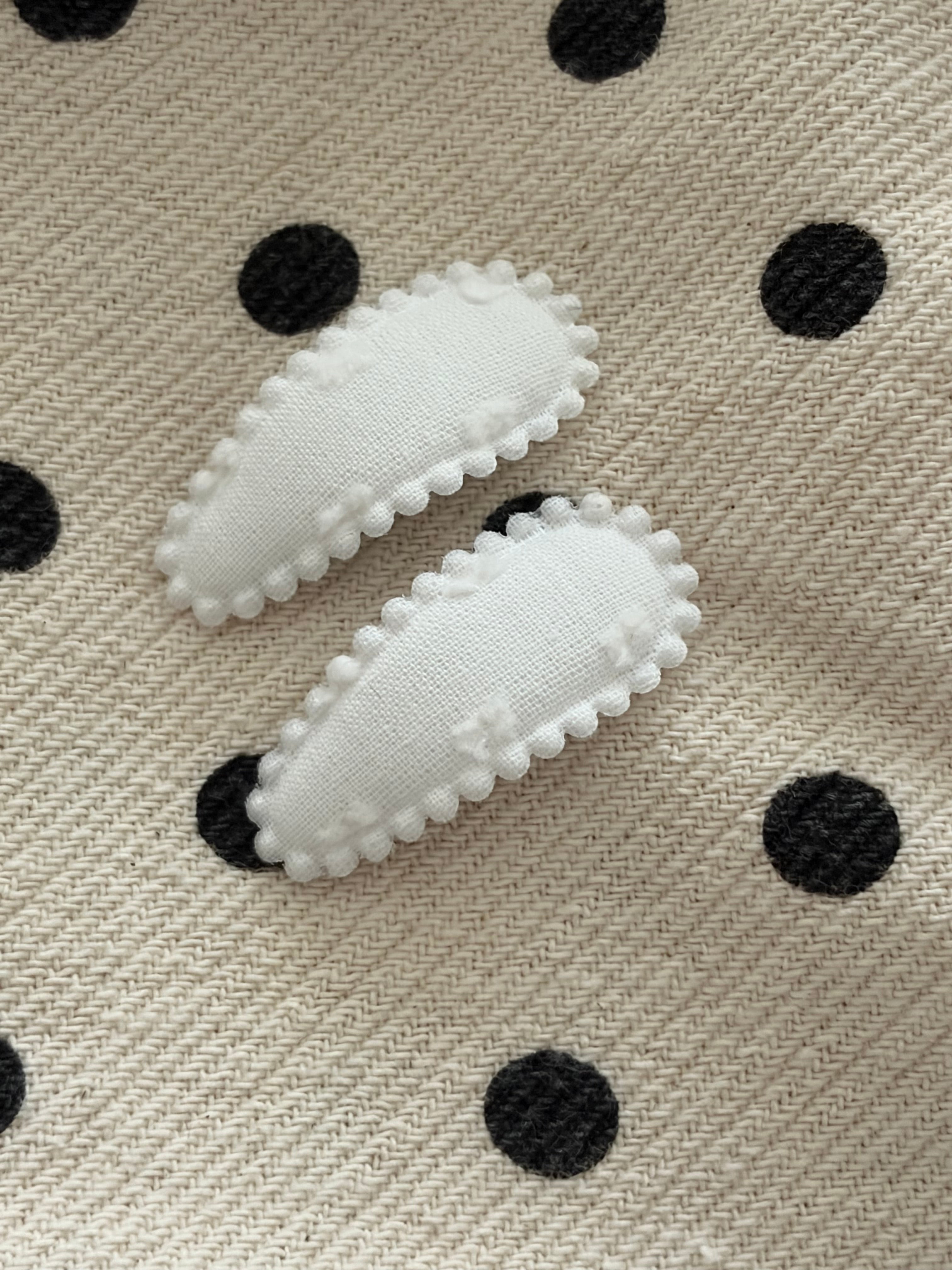 2 baby haar clipjes plummet wit