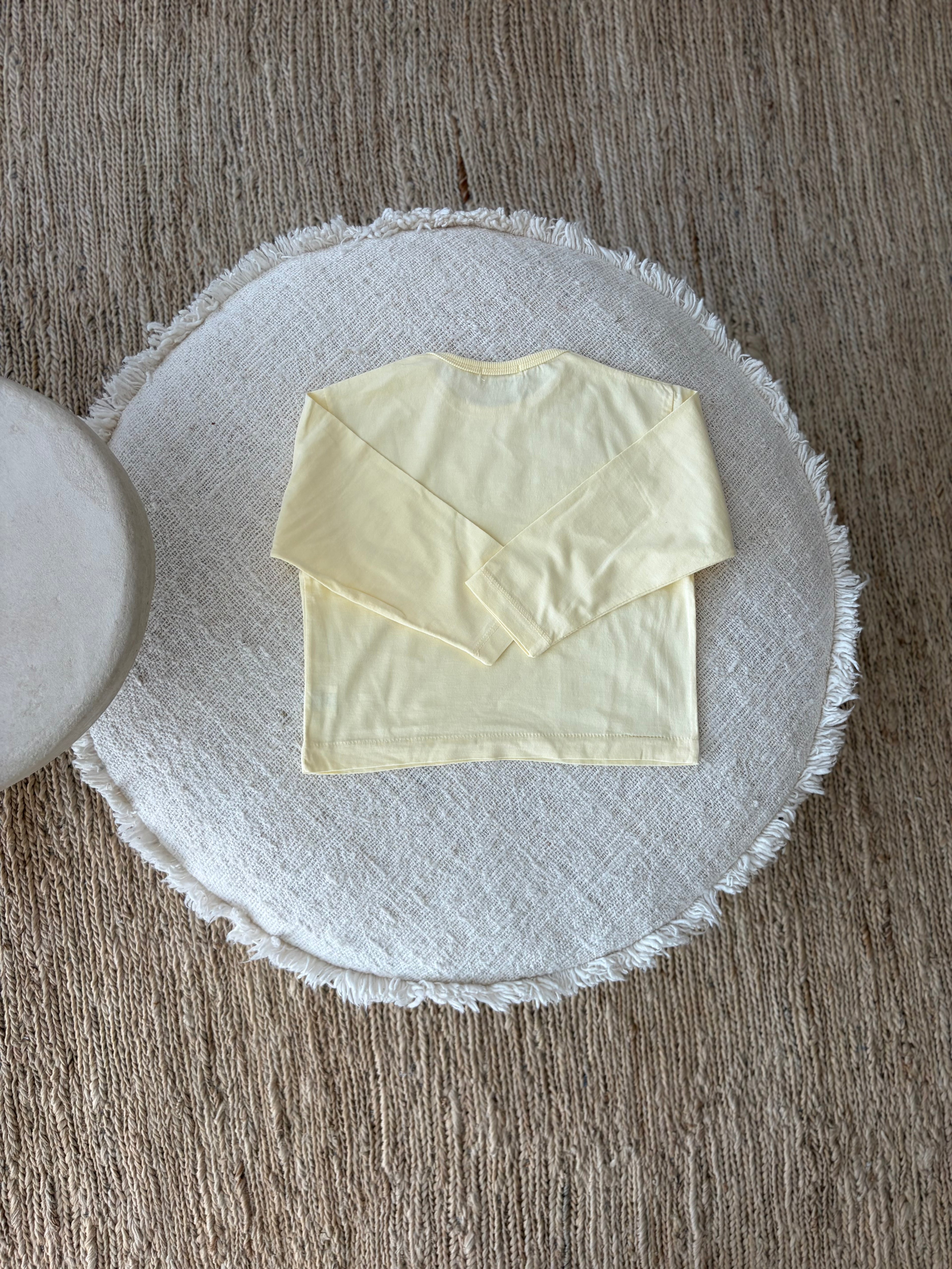 Botergele tee met lange mouwen