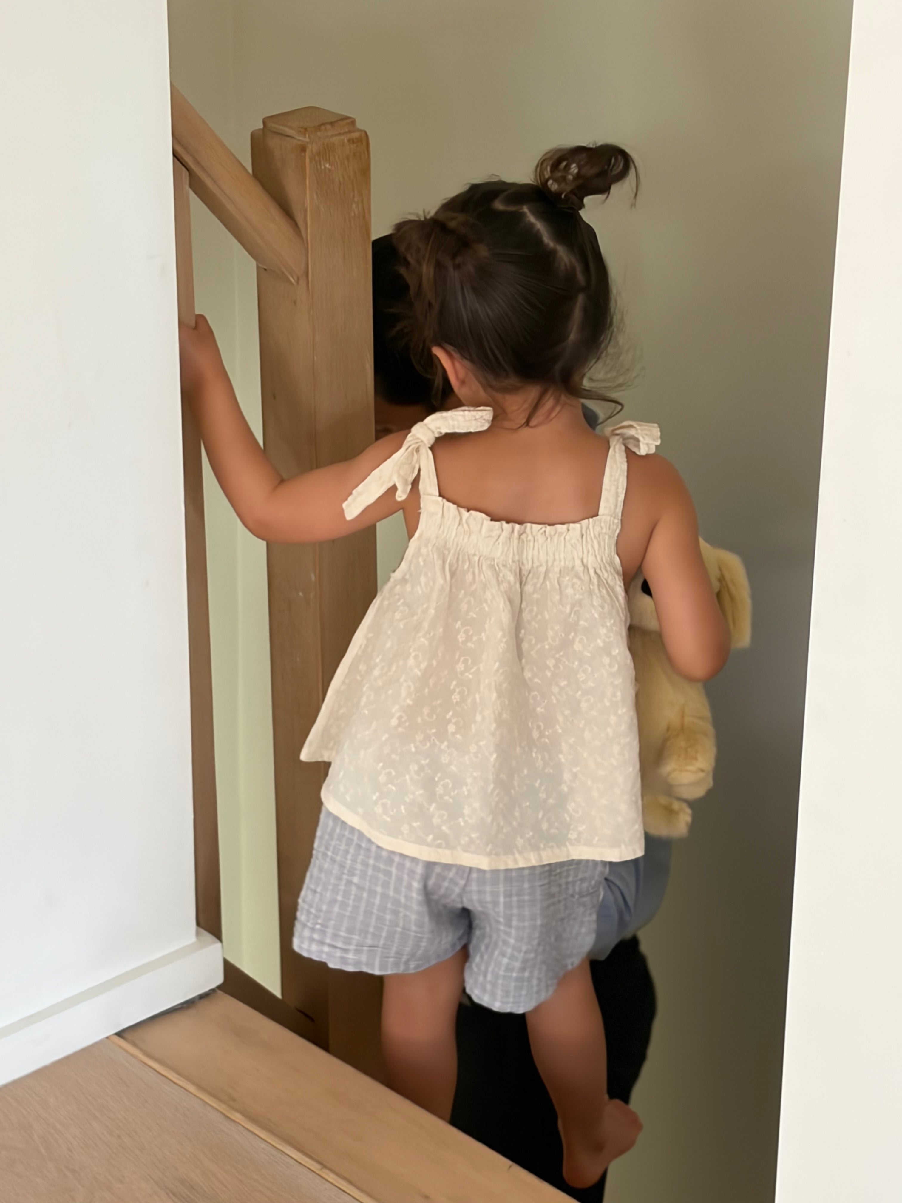 Bella check short 