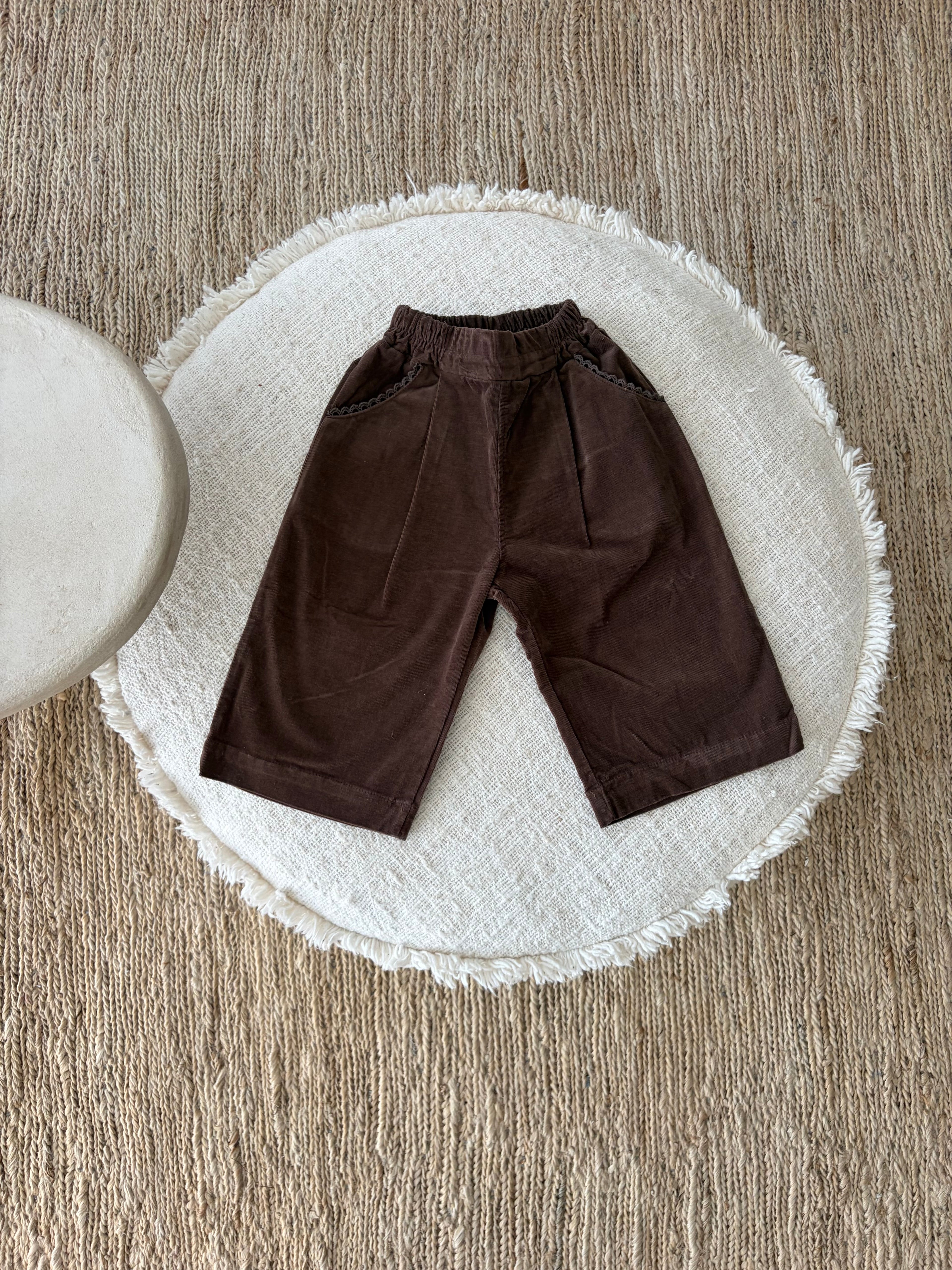 Chocoladebruine herfst broek