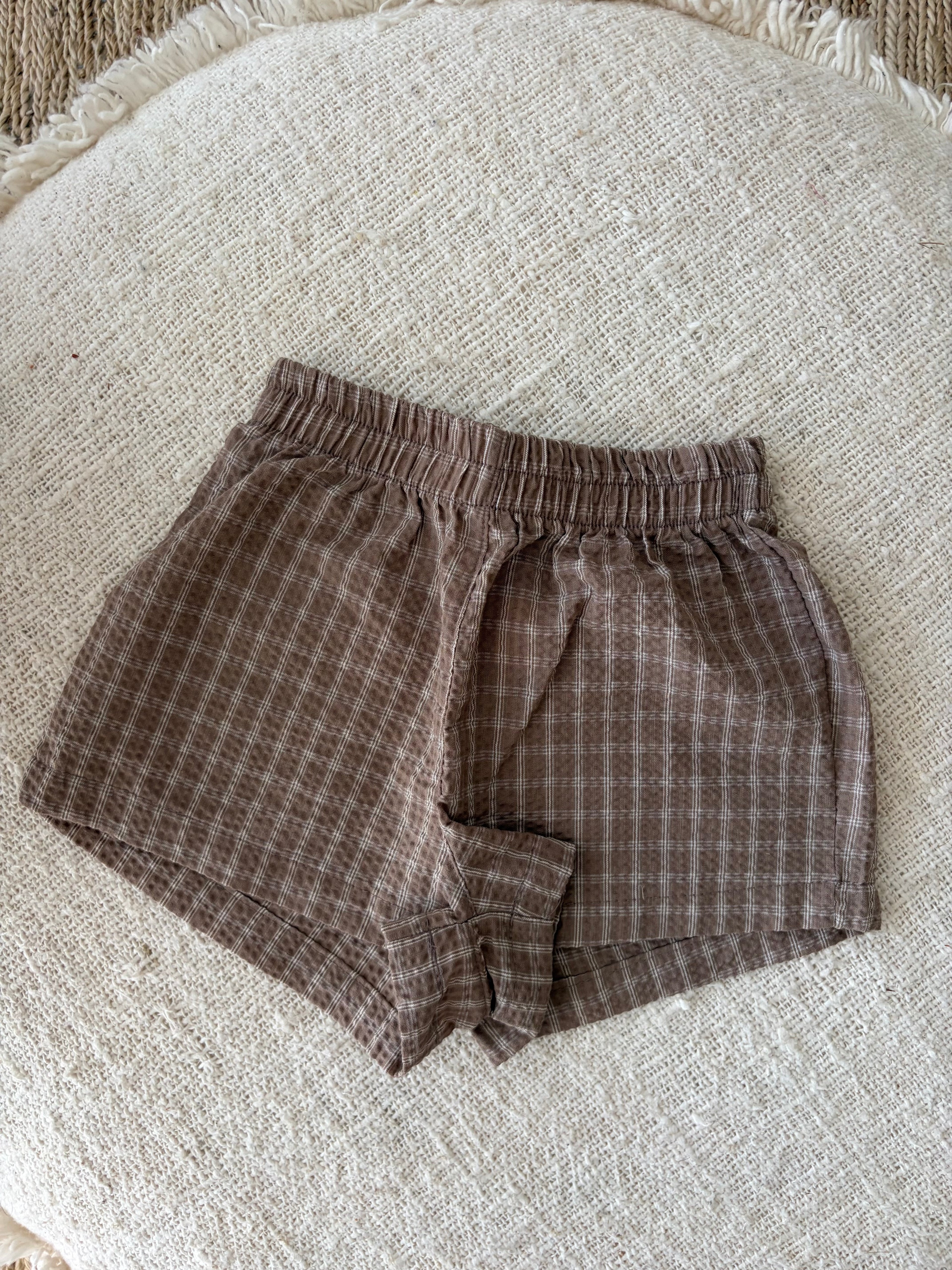 Geruite short - chocolade bruin