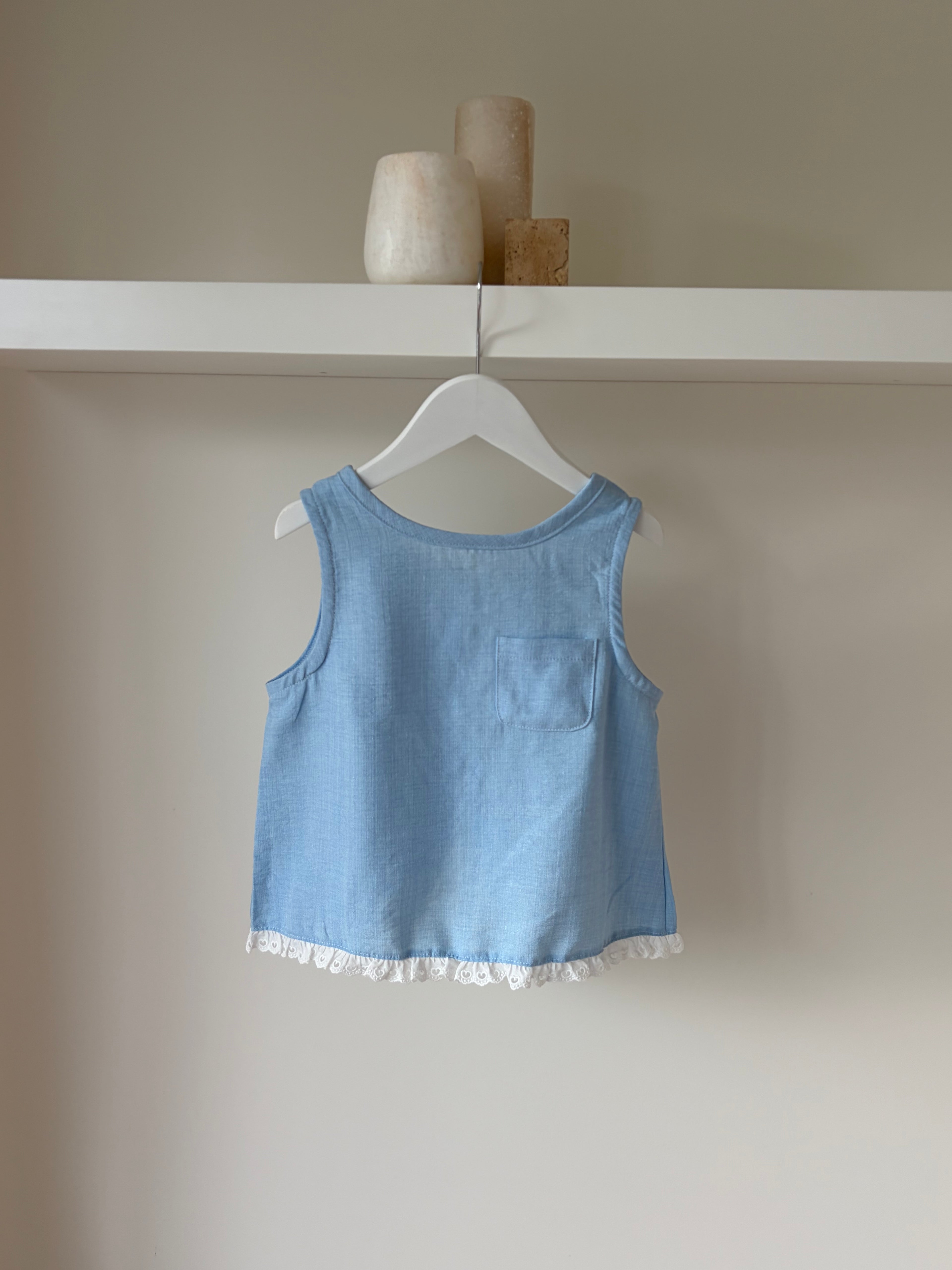 Louise split top - baby blue of ivory 