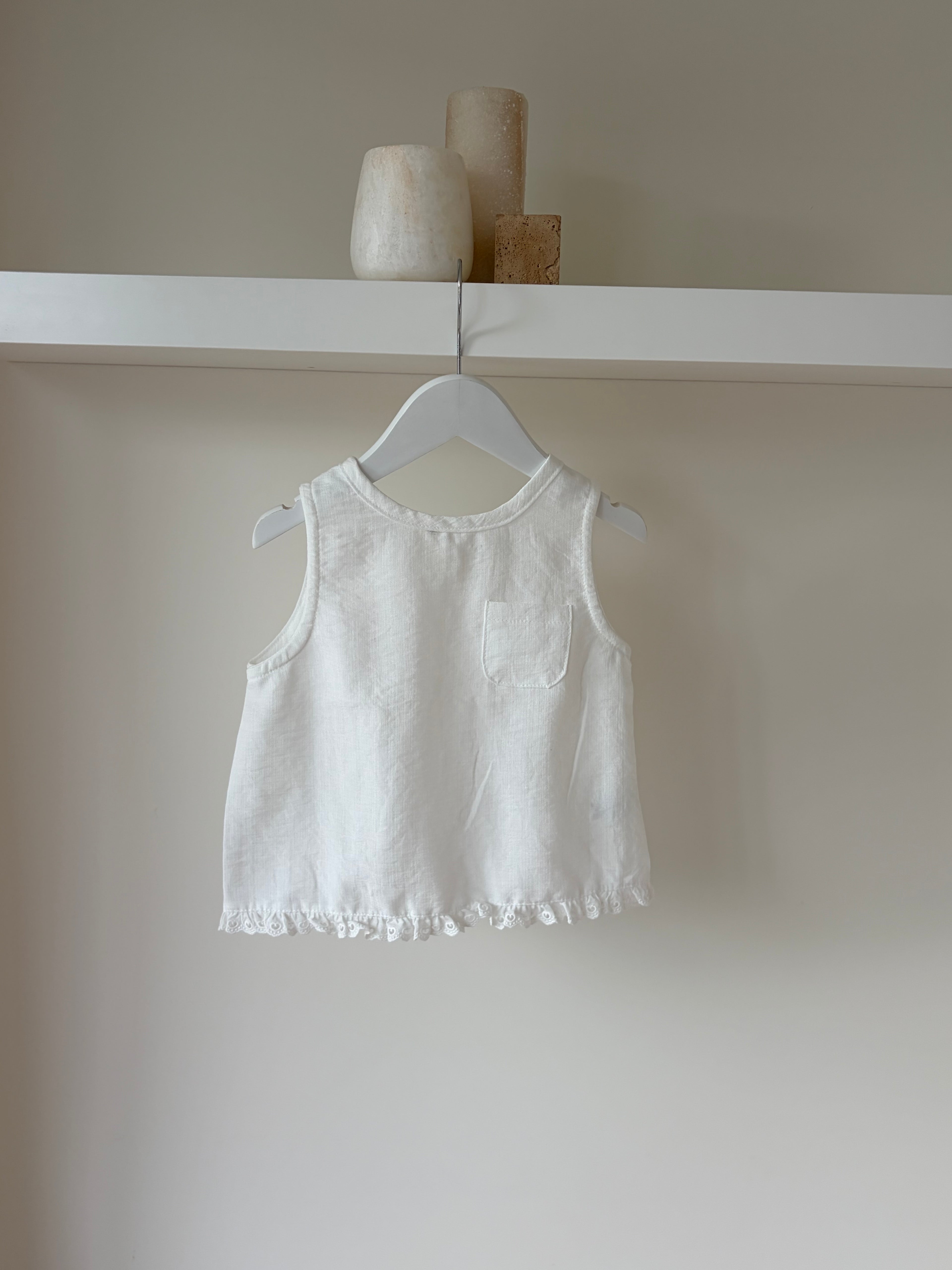 Louise split top - baby blue of ivory 