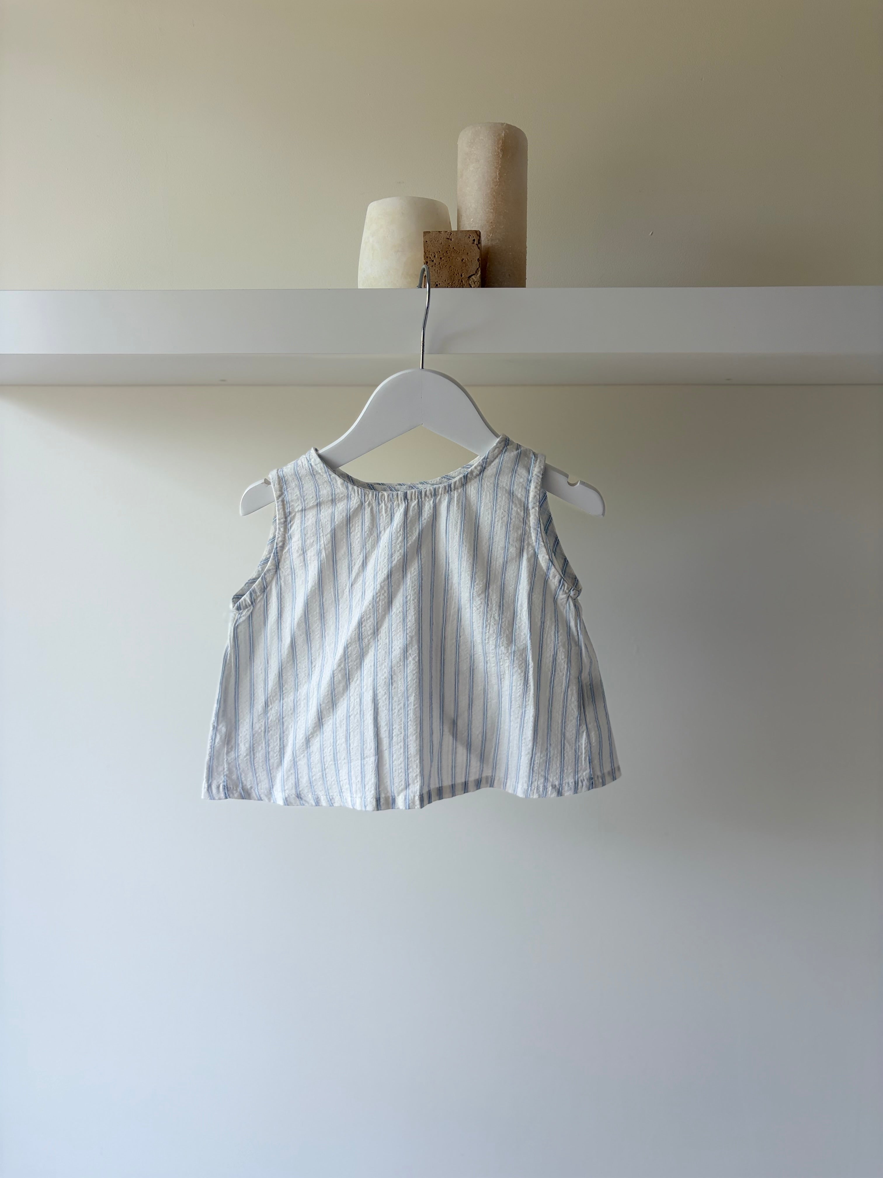 Louise split top - baby blue of ivory 