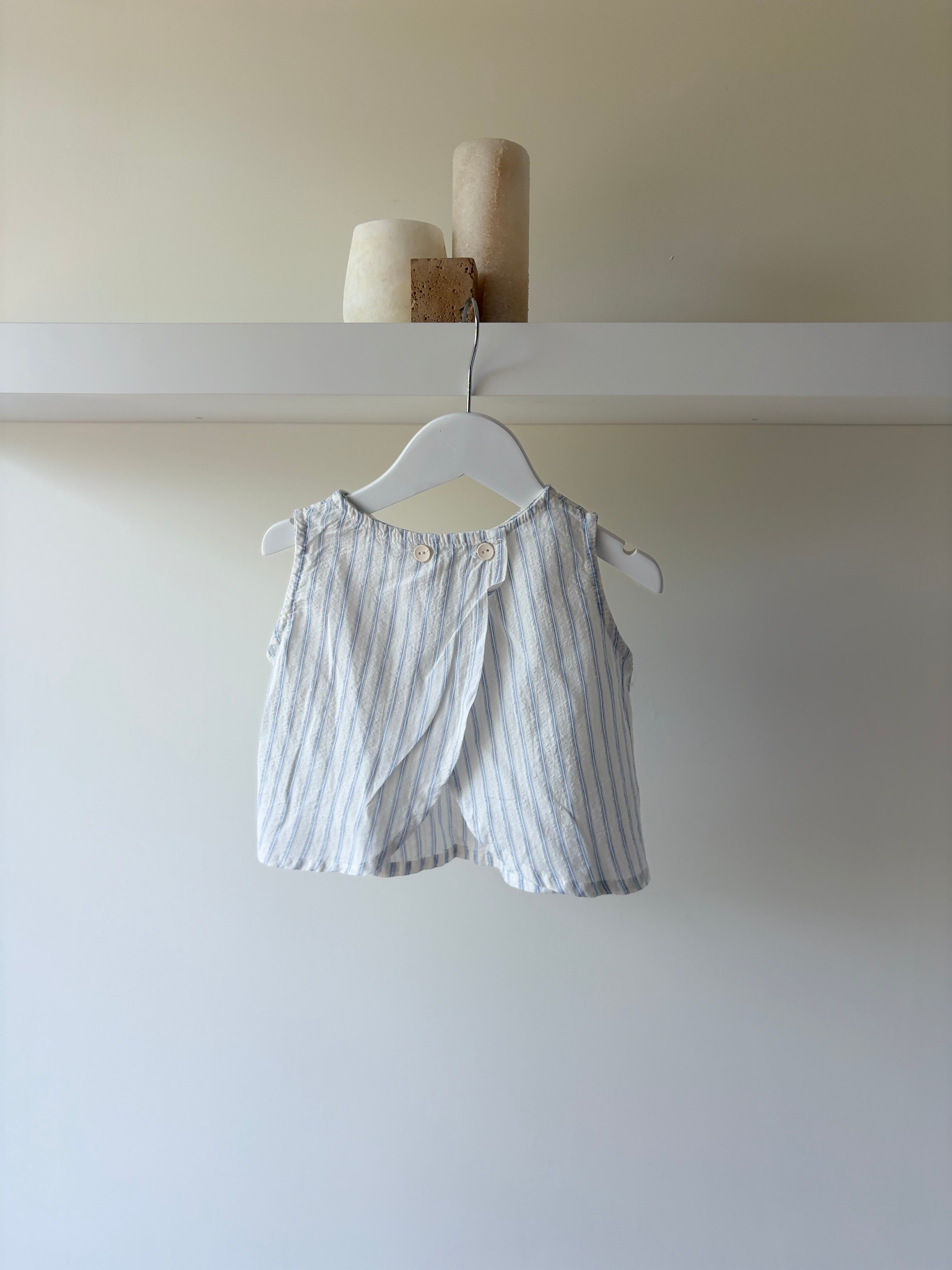 Louise split top - baby blue of ivory 