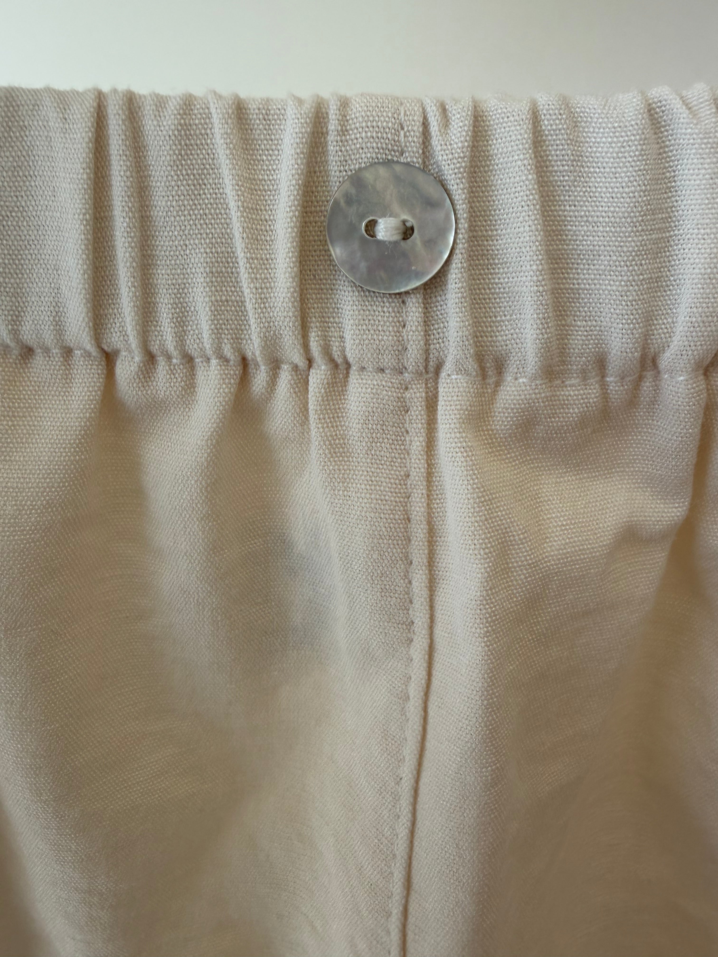 Short met ruches - beige
