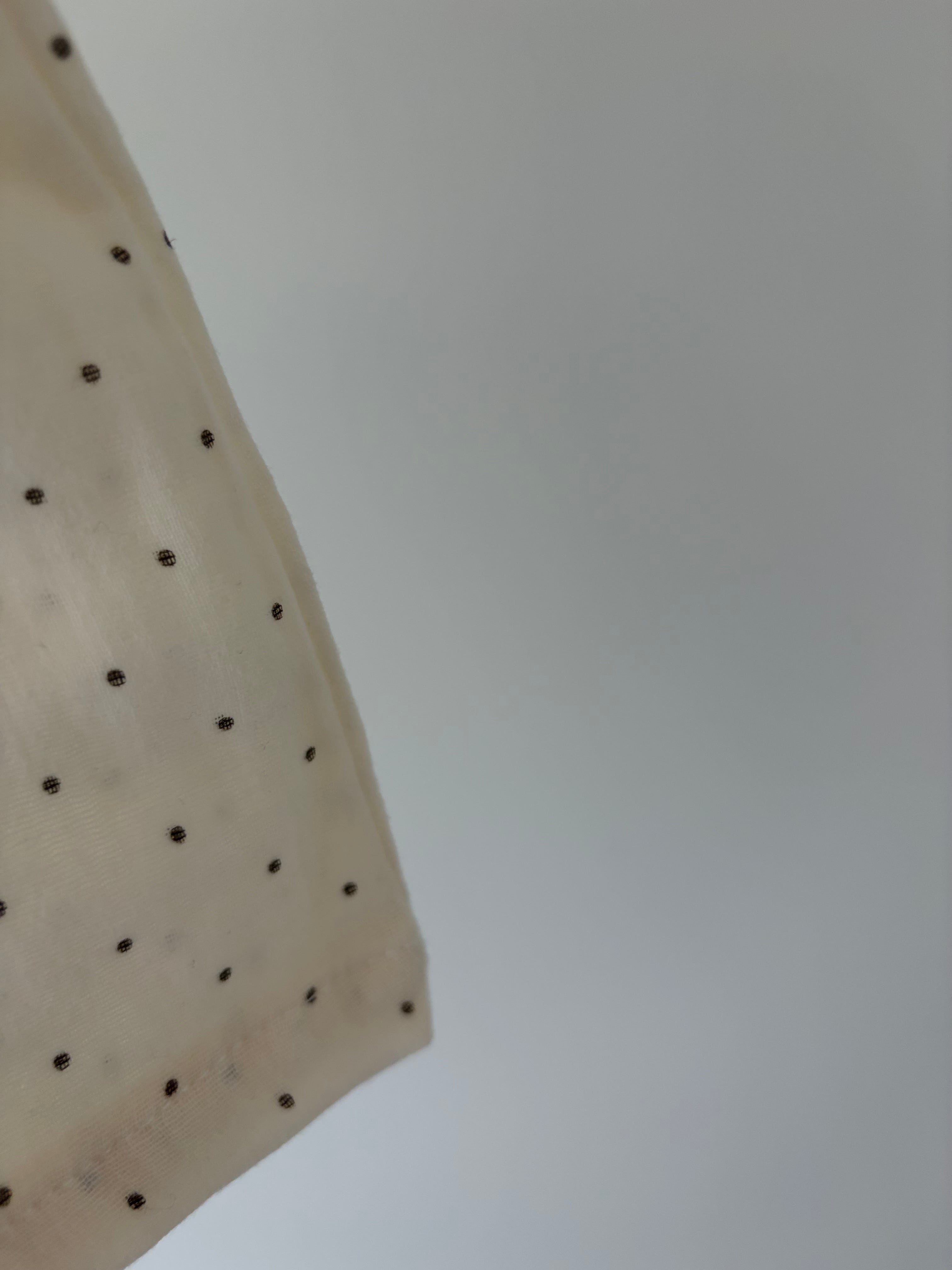 Zachte mousseline baby top met stippen