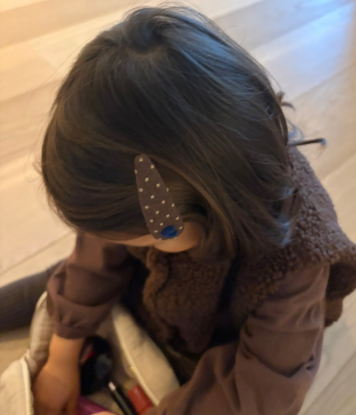 Dotted heart hairclip