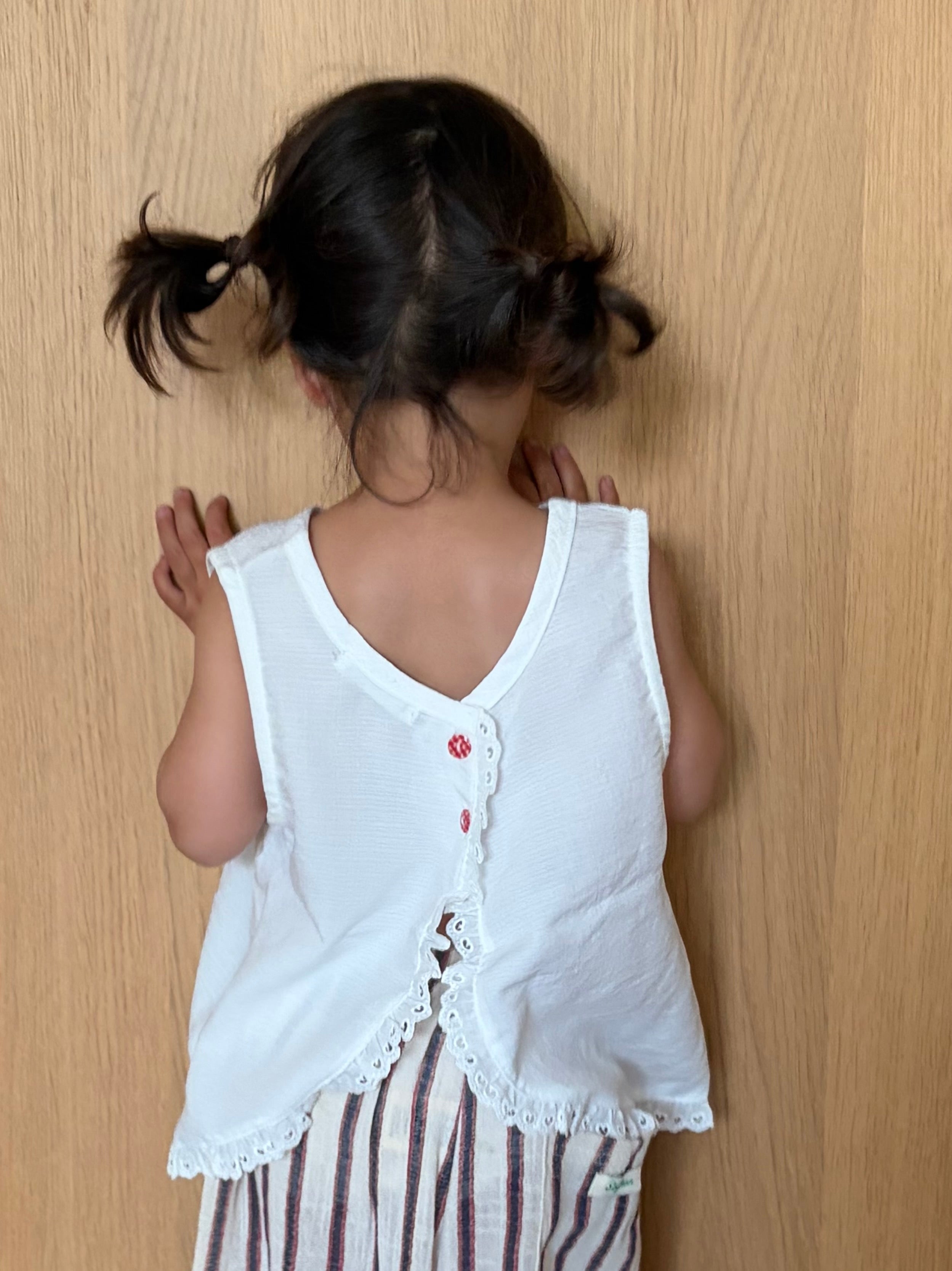 Louise split top - baby blue of ivory 