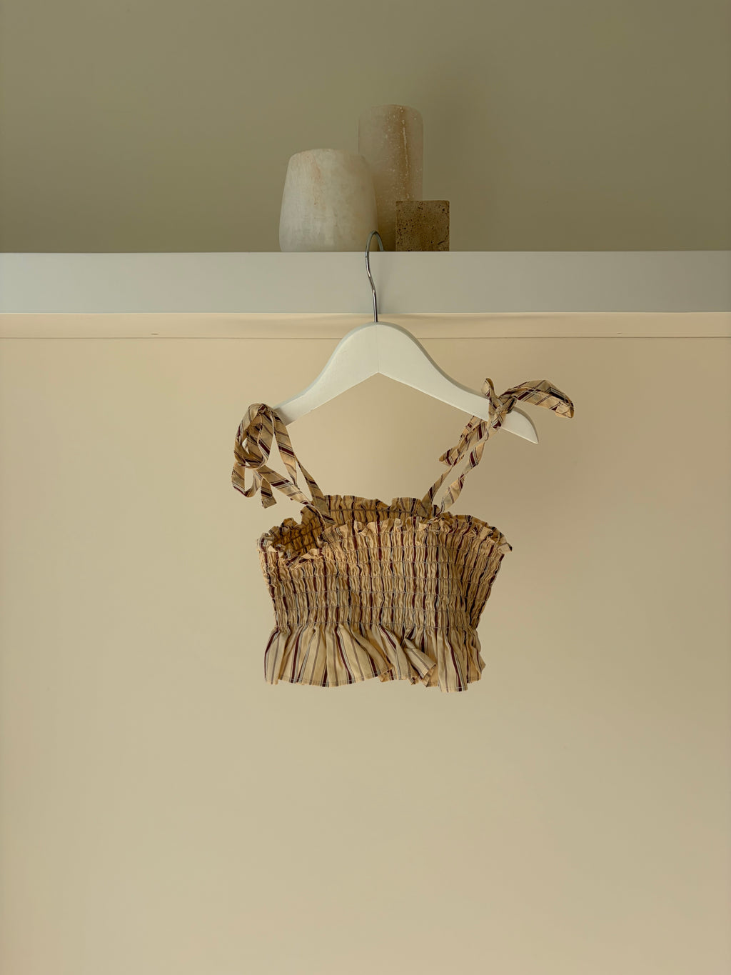 Chique gestreepte top met lintjes