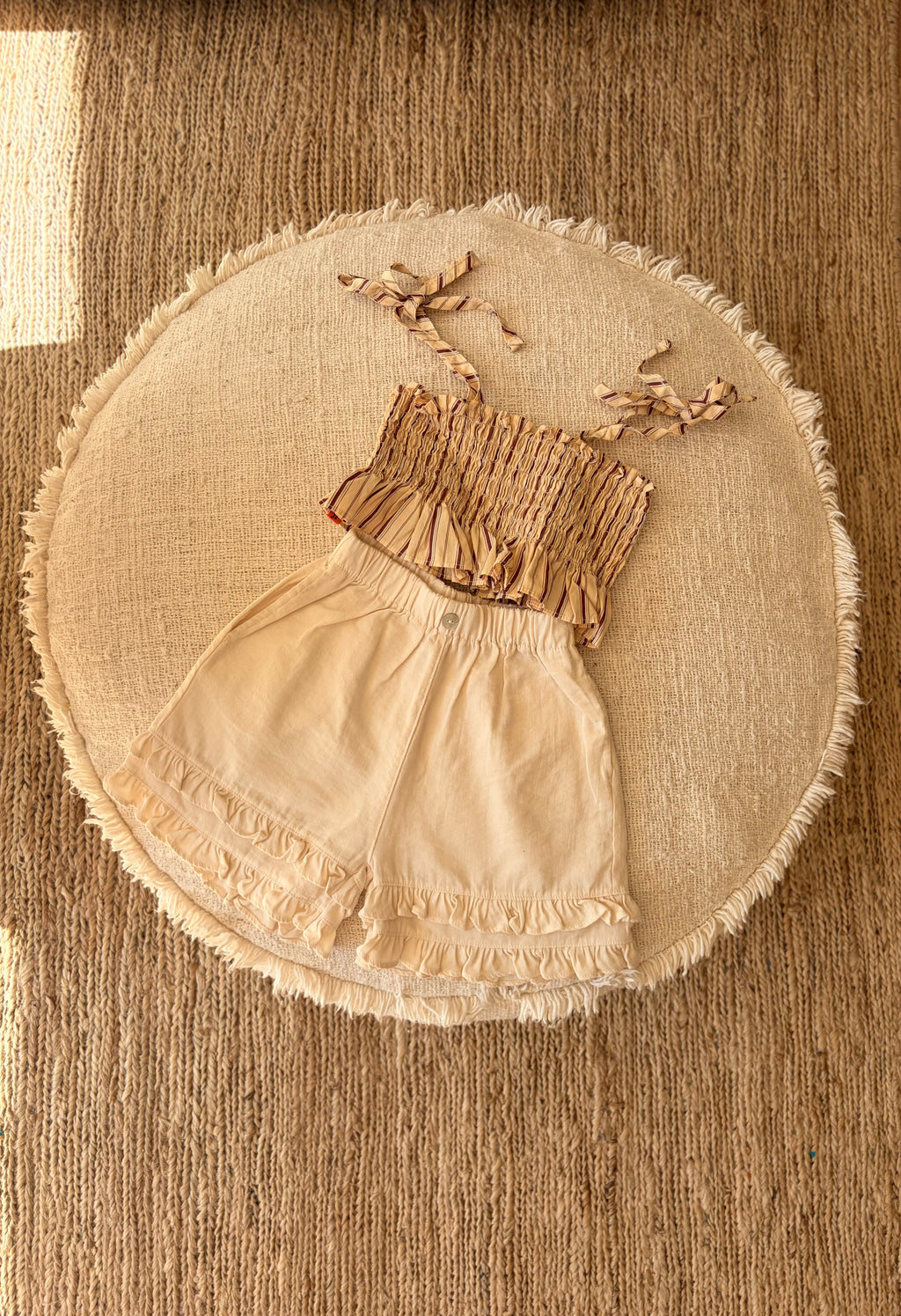 Chique gestreepte top met lintjes